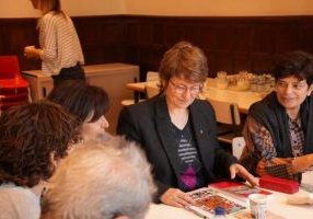 Visita consellera Educació Generalitat a l'escola cooperativa Carrilet